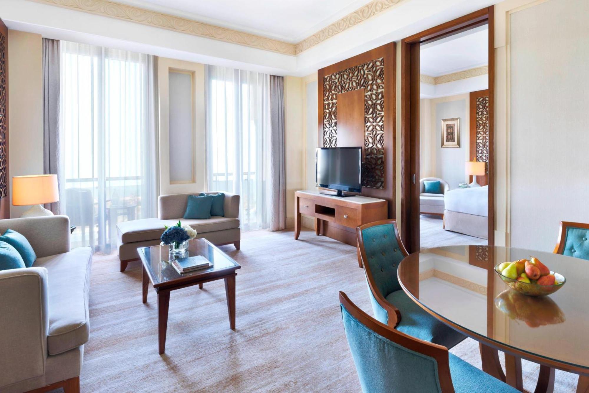 Al Bustan Palace, A Ritz-Carlton Hotel Muscat Exterior foto Suite at the hotel