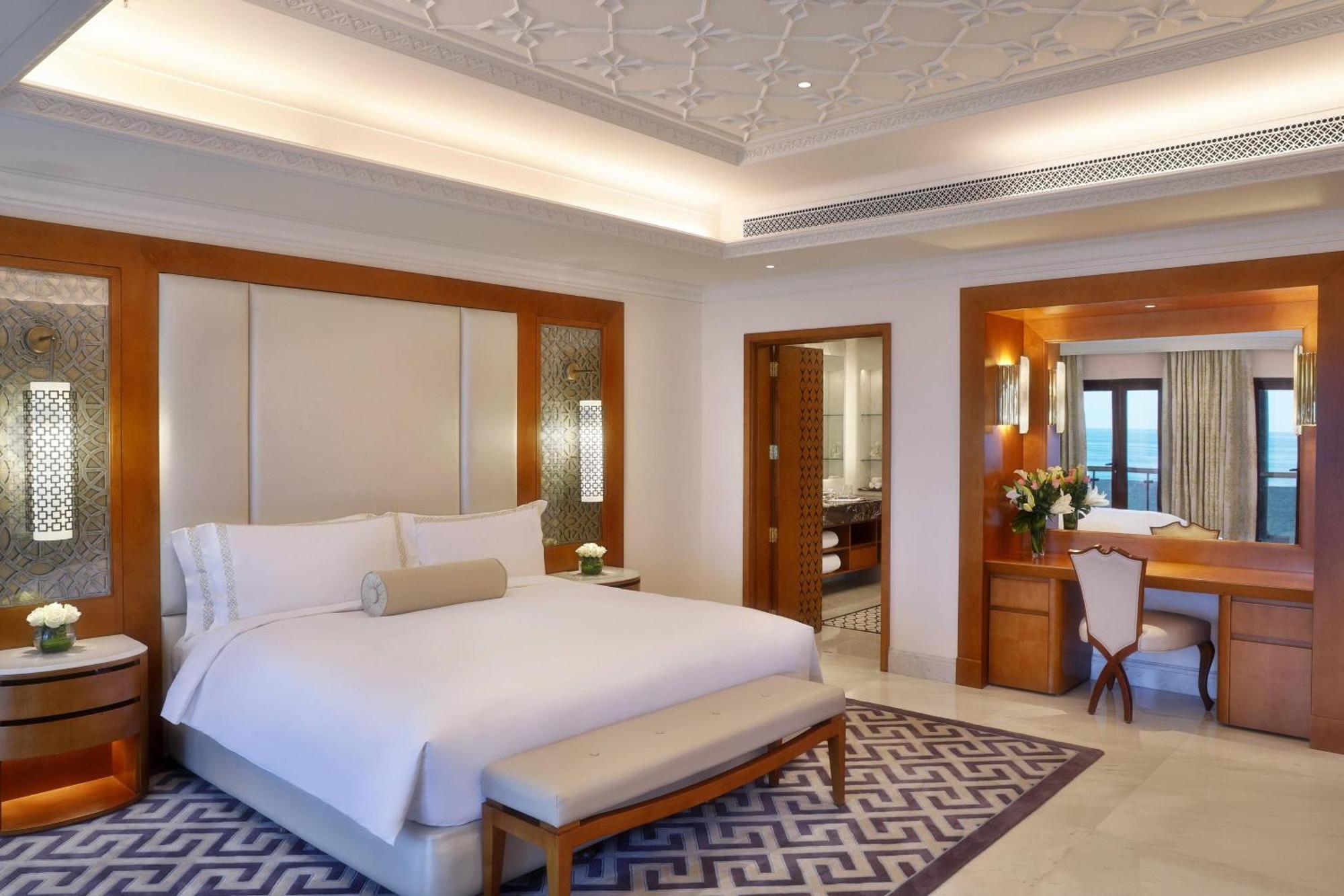 Al Bustan Palace, A Ritz-Carlton Hotel Muscat Exterior foto