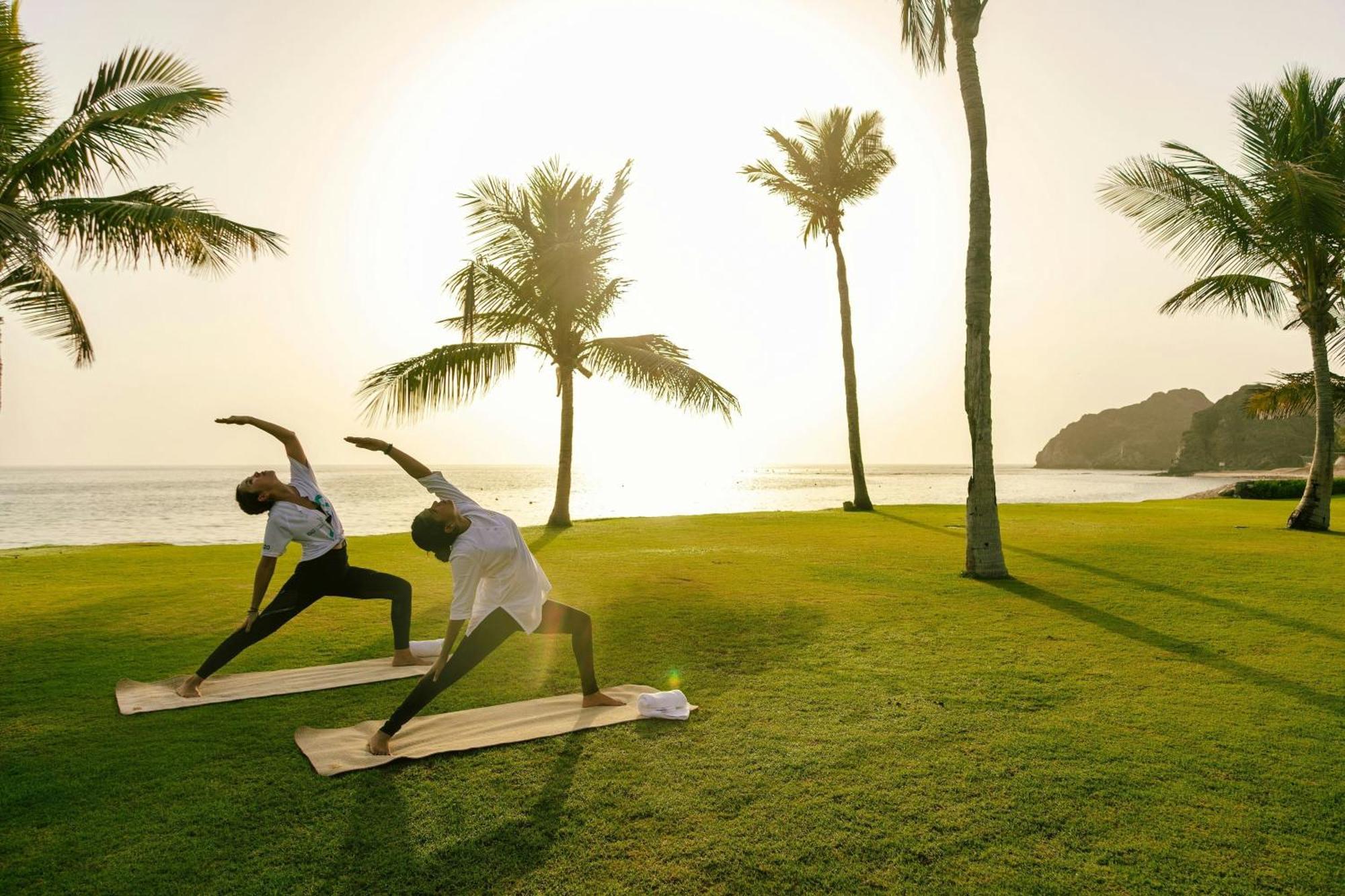 Al Bustan Palace, A Ritz-Carlton Hotel Muscat Exterior foto The Bvlgari Resort, Dubai