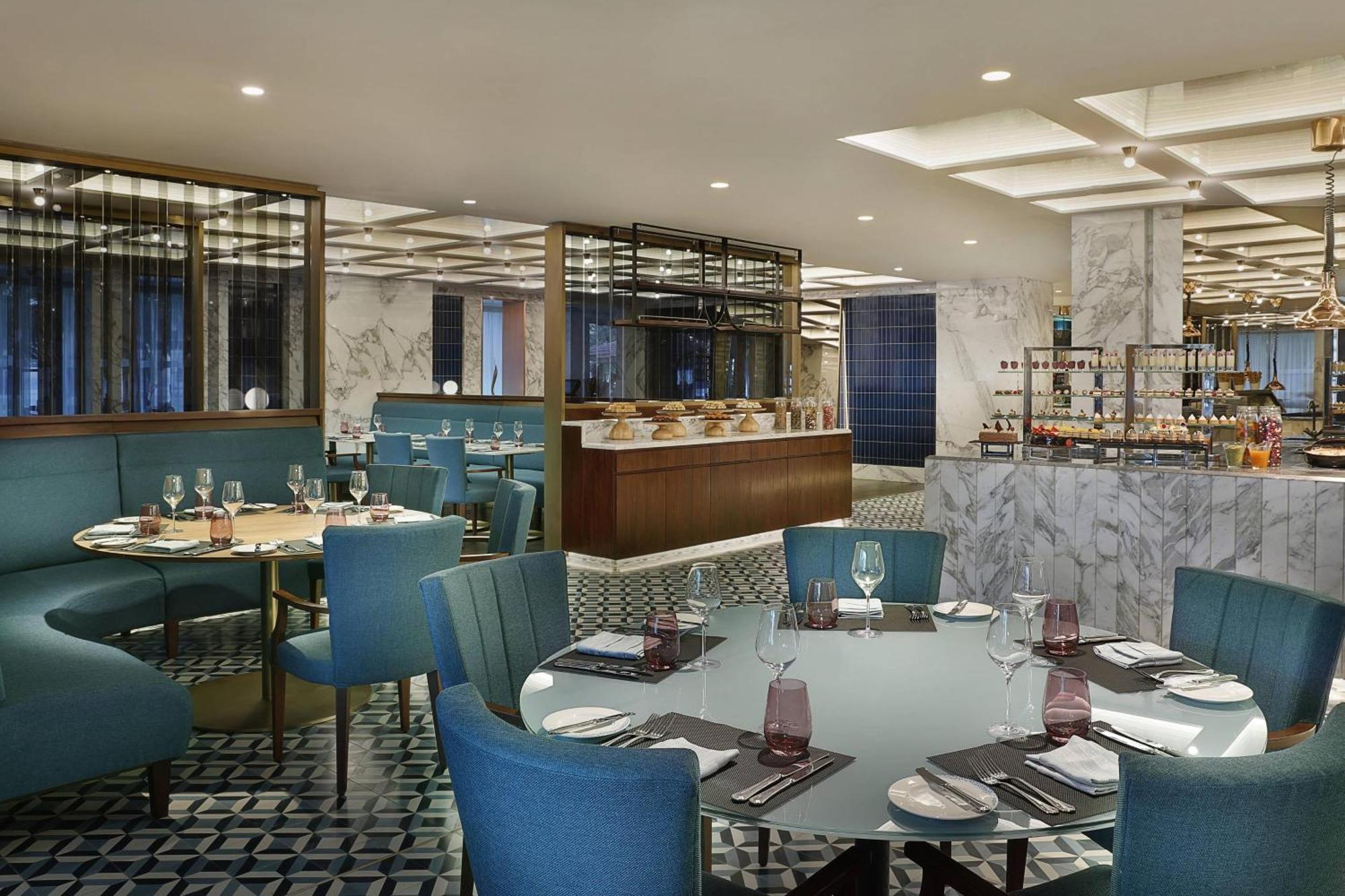 Al Bustan Palace, A Ritz-Carlton Hotel Muscat Exterior foto The restaurant